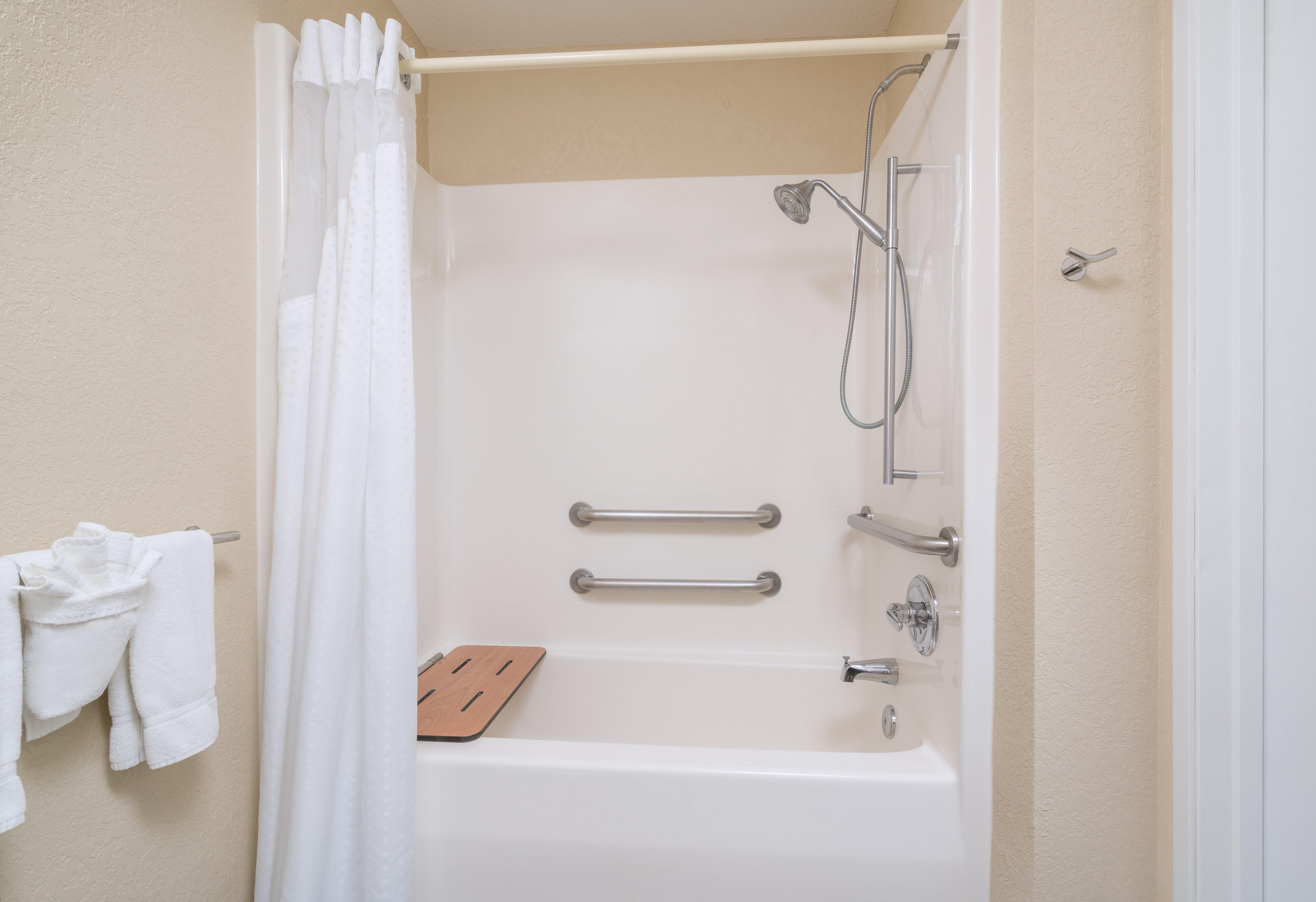 Holiday Inn Express Hotel & Suites Ames By Ihg Dış mekan fotoğraf