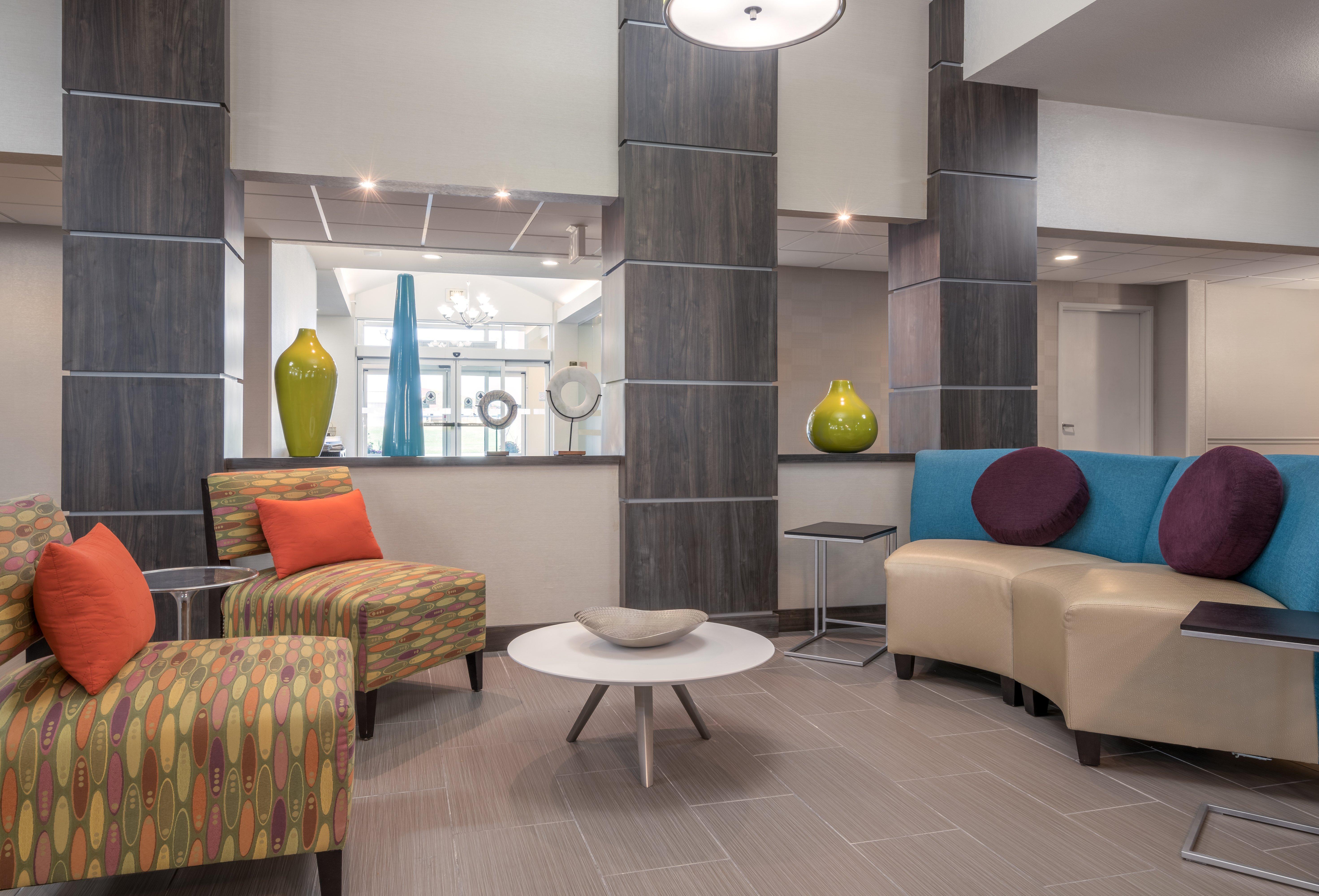 Holiday Inn Express Hotel & Suites Ames By Ihg Dış mekan fotoğraf