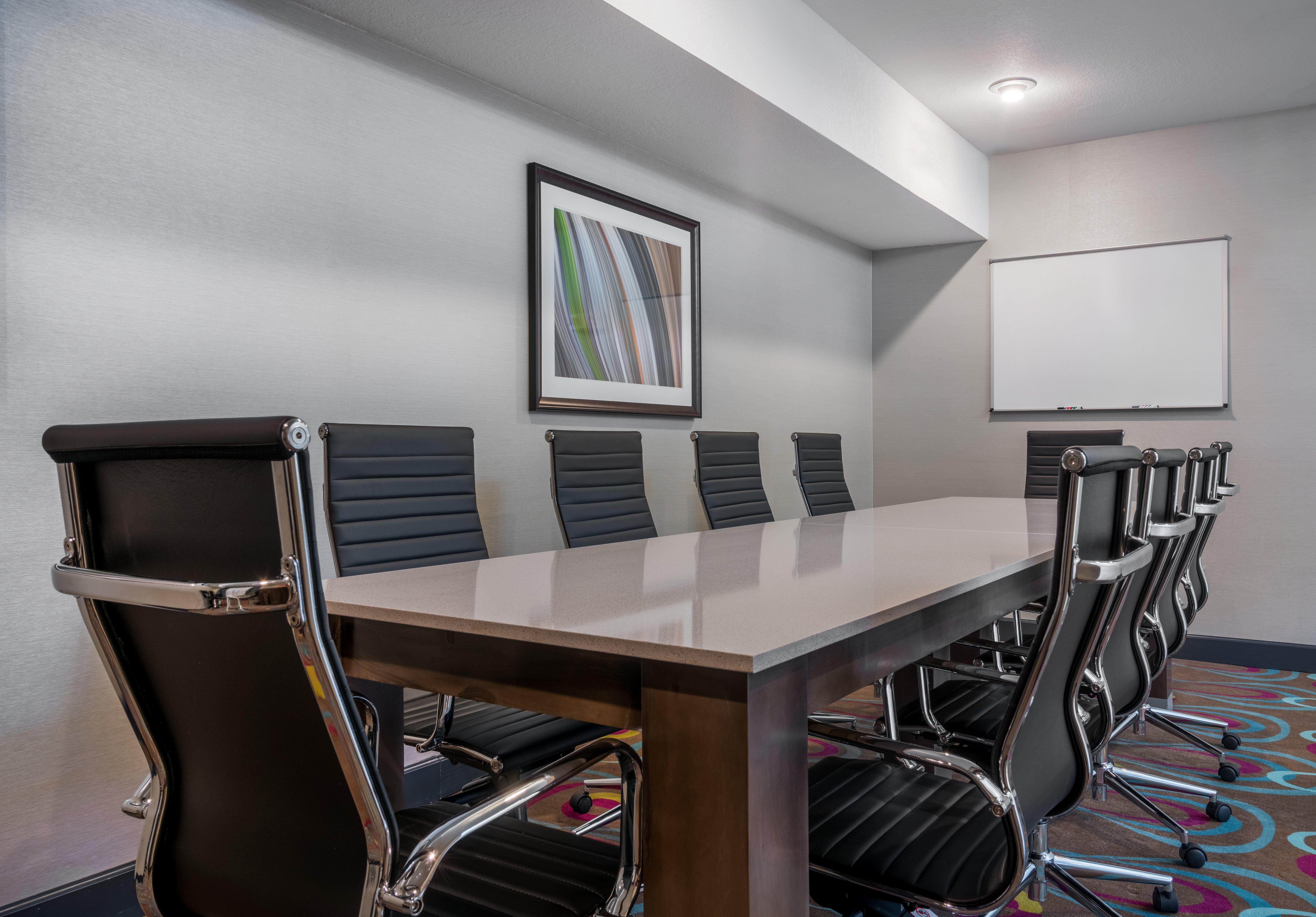 Holiday Inn Express Hotel & Suites Ames By Ihg Dış mekan fotoğraf