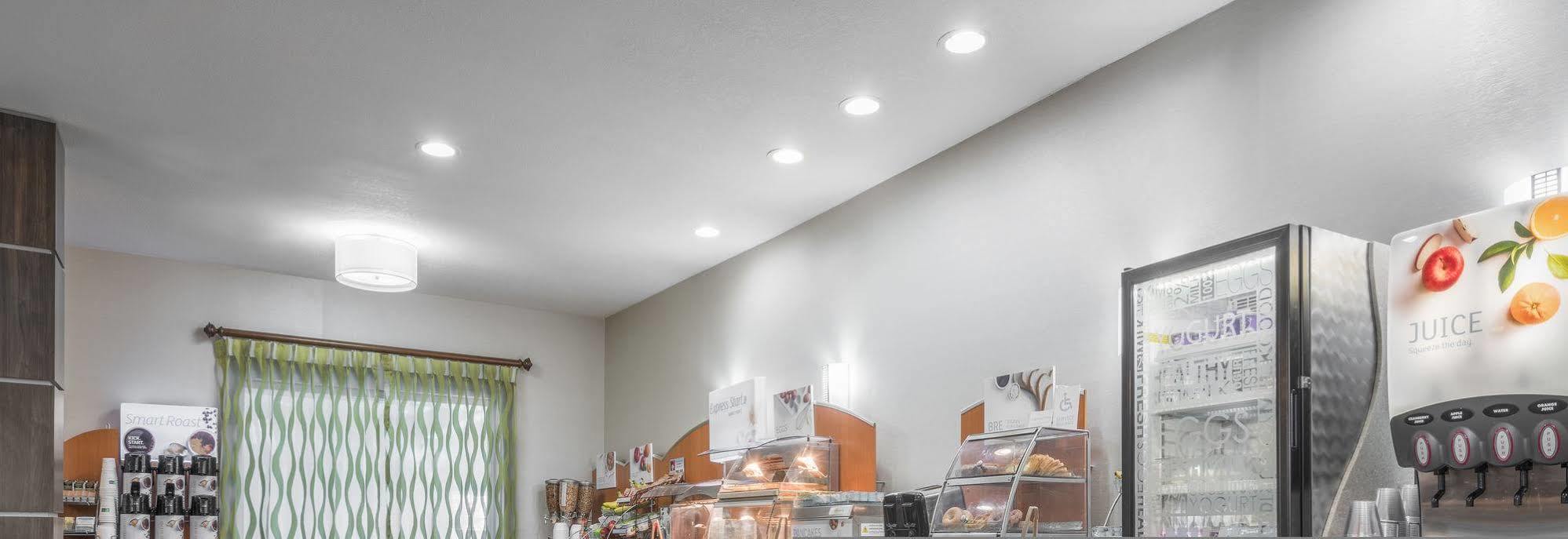 Holiday Inn Express Hotel & Suites Ames By Ihg Dış mekan fotoğraf